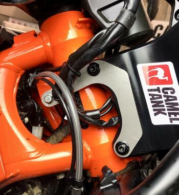 Refuerzo de araña Camel Adventure para KTM 790 Adventure
