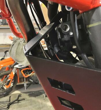 Cubrecarter Outback Motortek para Yamaha Tenere 700