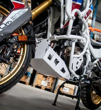 Honda CRF1100L Africa Twin – Cubrecarter