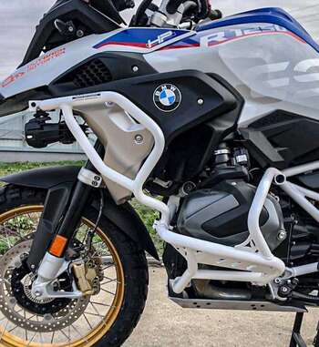 BMW R1250GS -- Barras de Defensa -- Outback Motortek