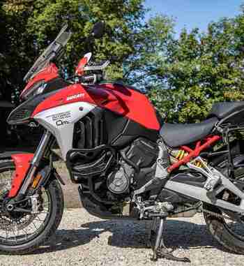 Barras de defensa Outback Motortek para DUCATI Multistrada V4