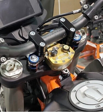 Soporte para Amortiguador de dirección Scotts Para KTM 790/890