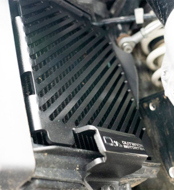 Cubre Radiadores Outback Motortek para BMW R1300GS